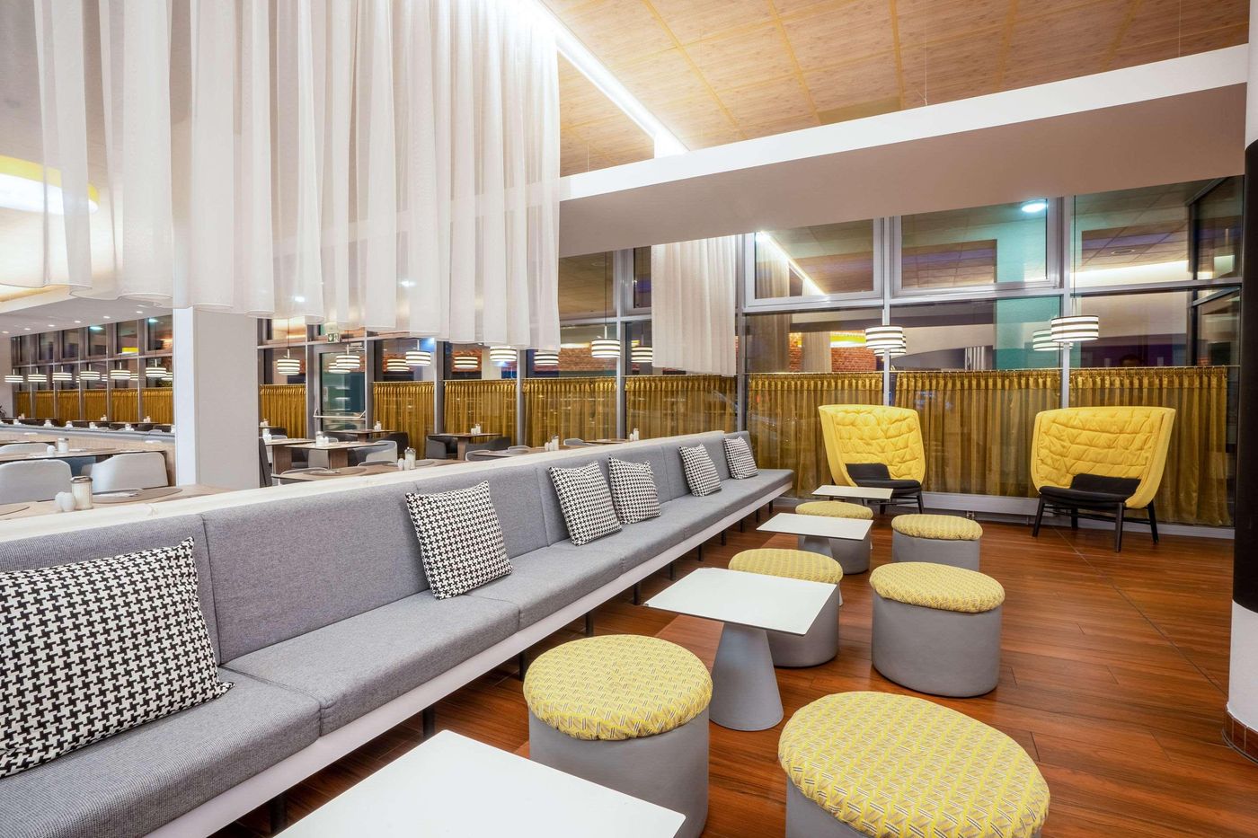 Hey Lou Hotel Frankfurt Airport - Germany - KELSTERBACH - Lobby - 8