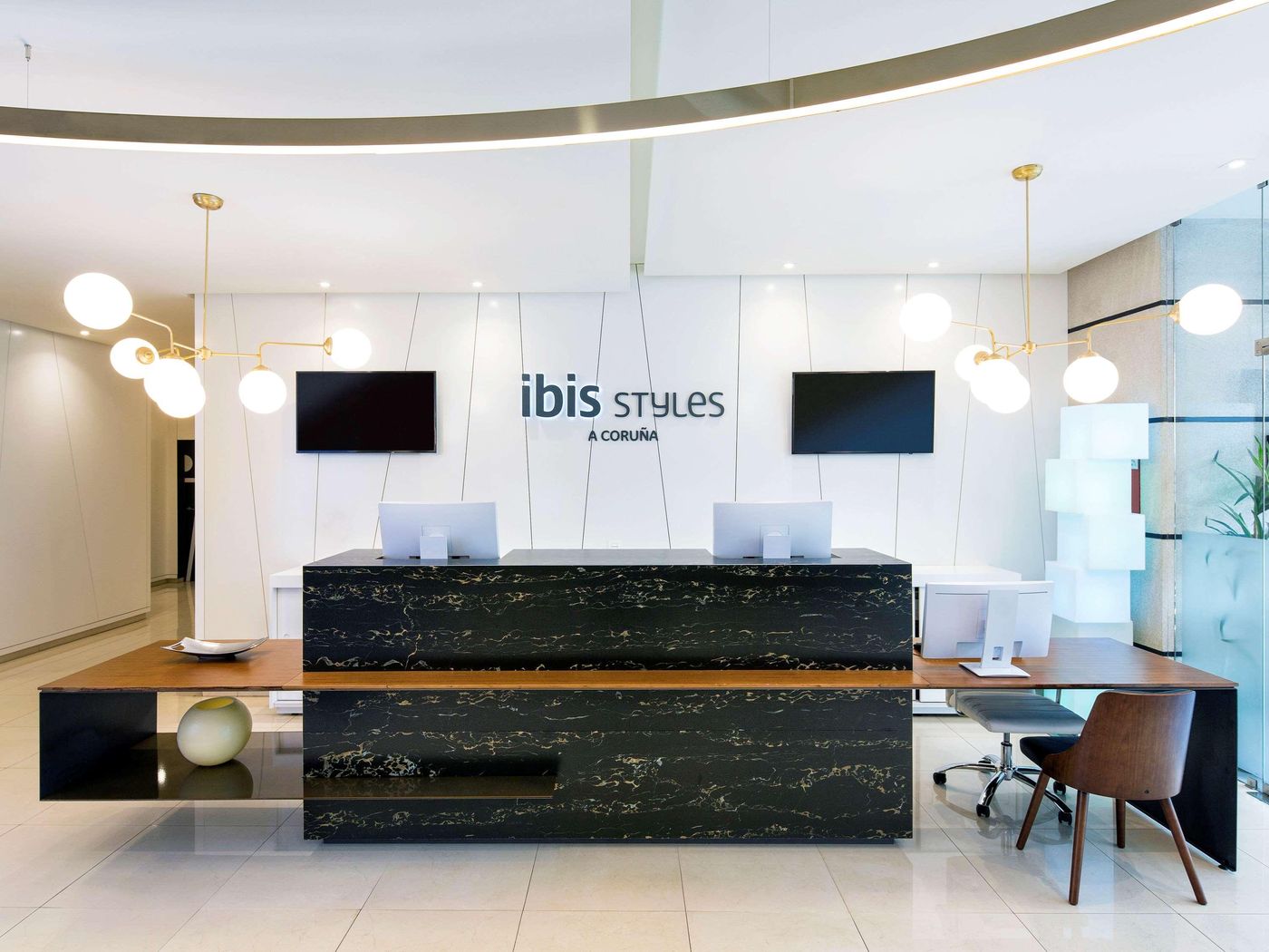 ibis Styles A Coruna-Spain-LA CORUNA-General view-8
