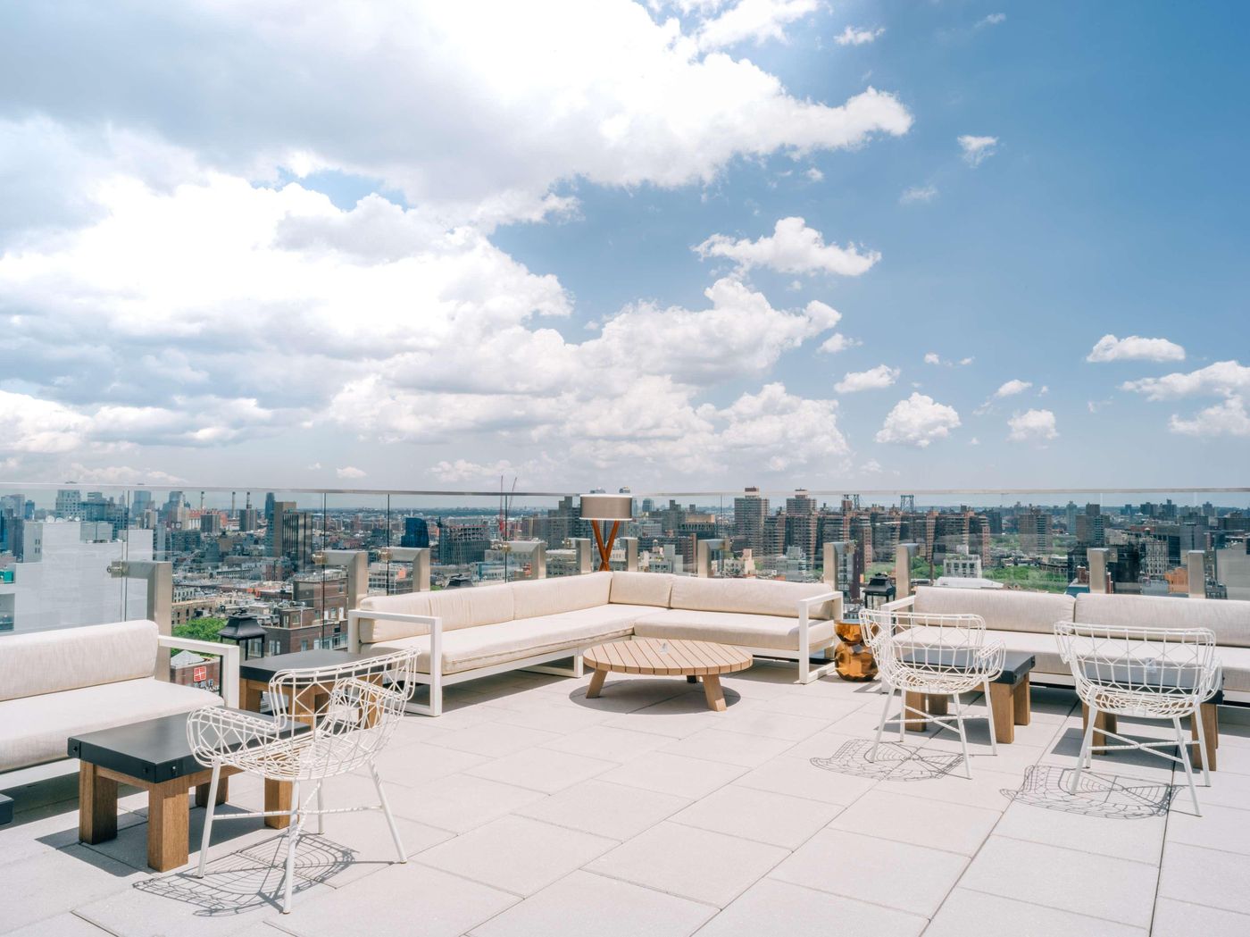 Hotel-50-Bowery-NYC-Manhattan-Terrace-21