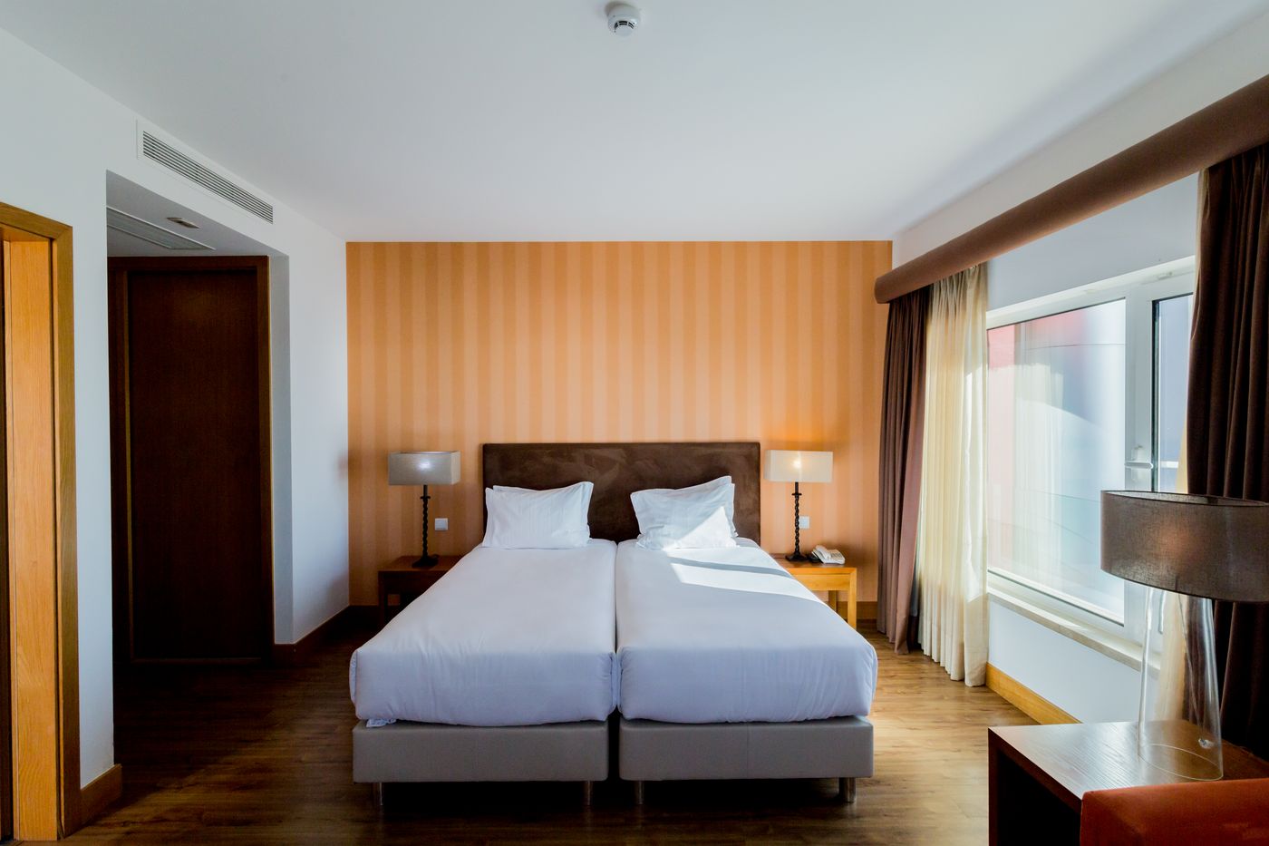 Quarteira-Sol-Hotel-Room-12