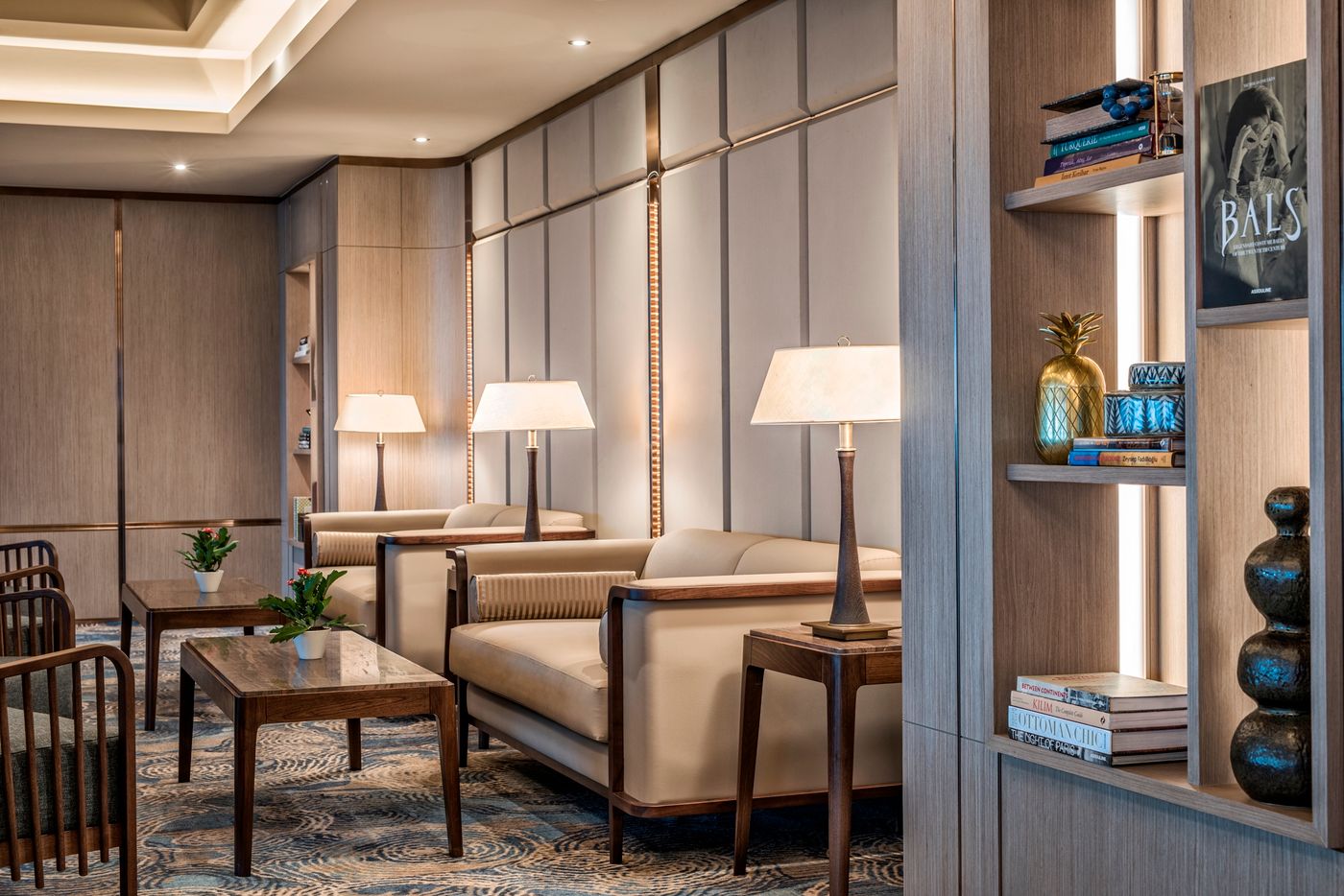 Renaissance-Polat-Istanbul-Bar-15