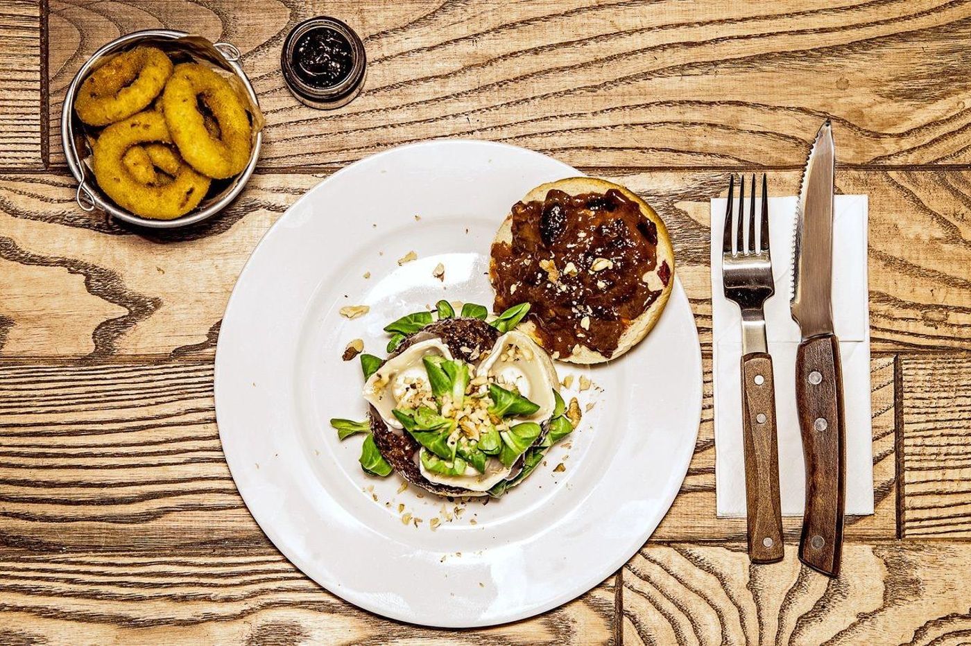 Apartment4you-Select-Kolejowa-Restaurant-71