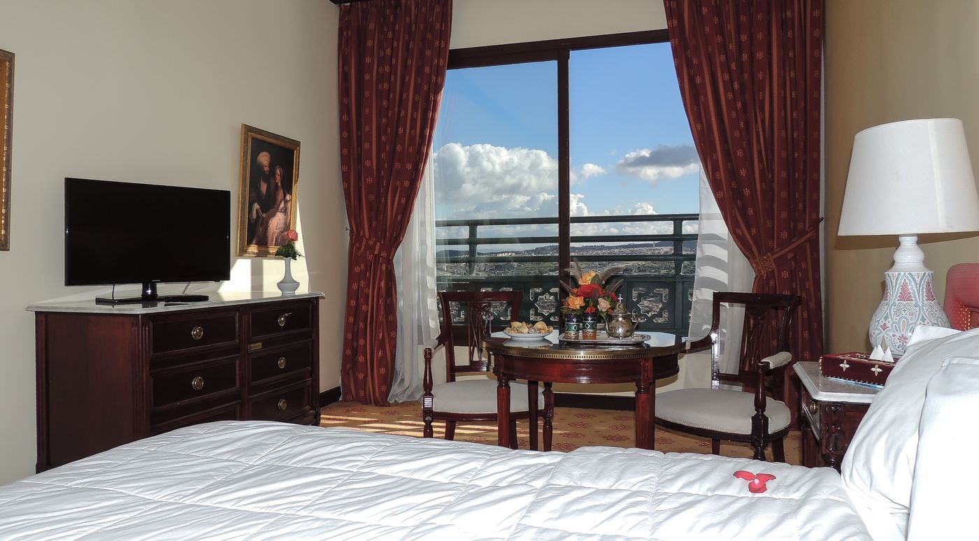 Les Merinides-Morocco-FEZ-Room-10