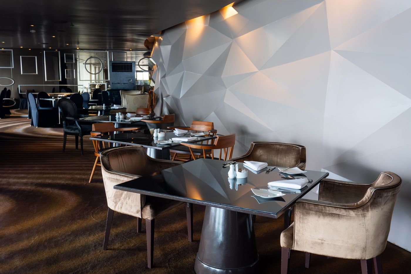 Tower-Club-at-Lebua-Room-20