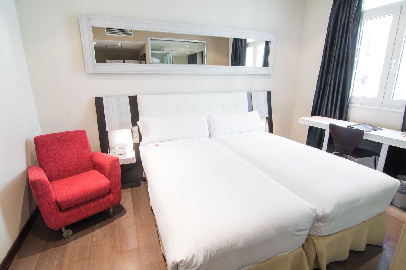 Petit-Palace-Arenal-Room-9