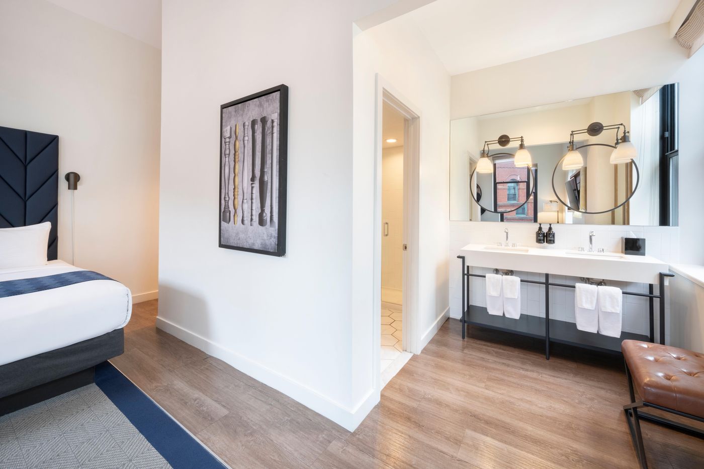 Hotel-Indigo-Boston-Garden-Room-29