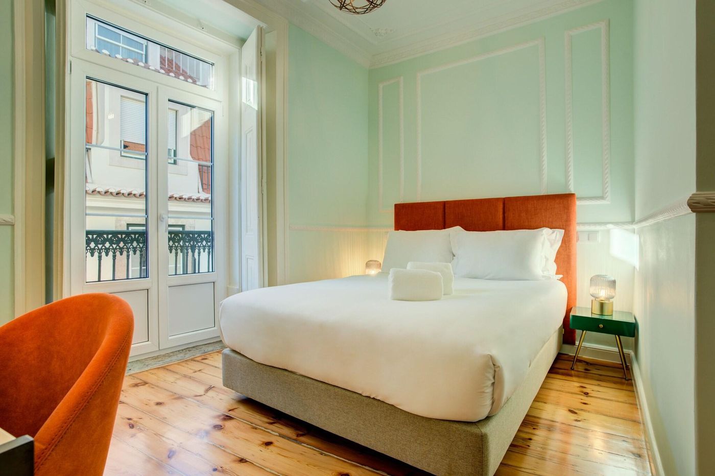 Solar-Dos-Poetas-Room-47