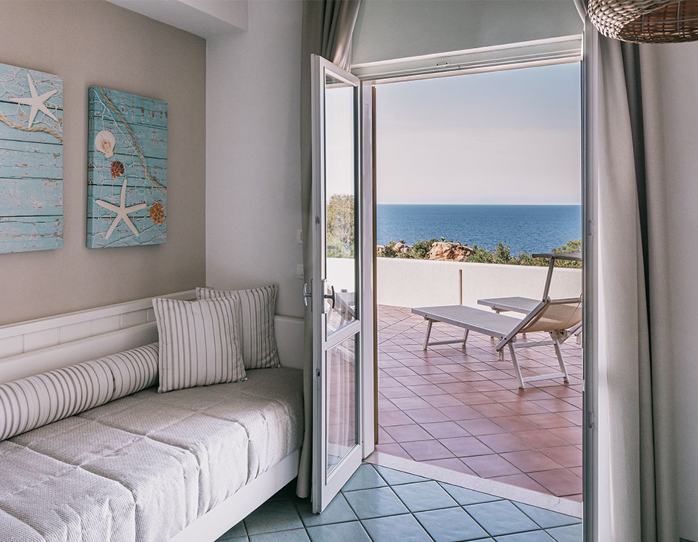 Mangia's Pollina Resort