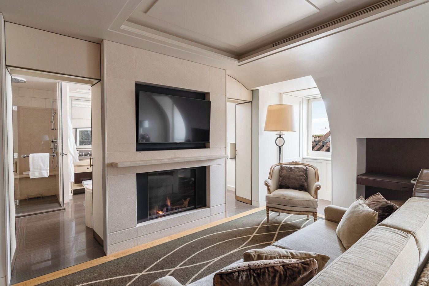 Four-Seasons-Hotel-Geneva-Room-47