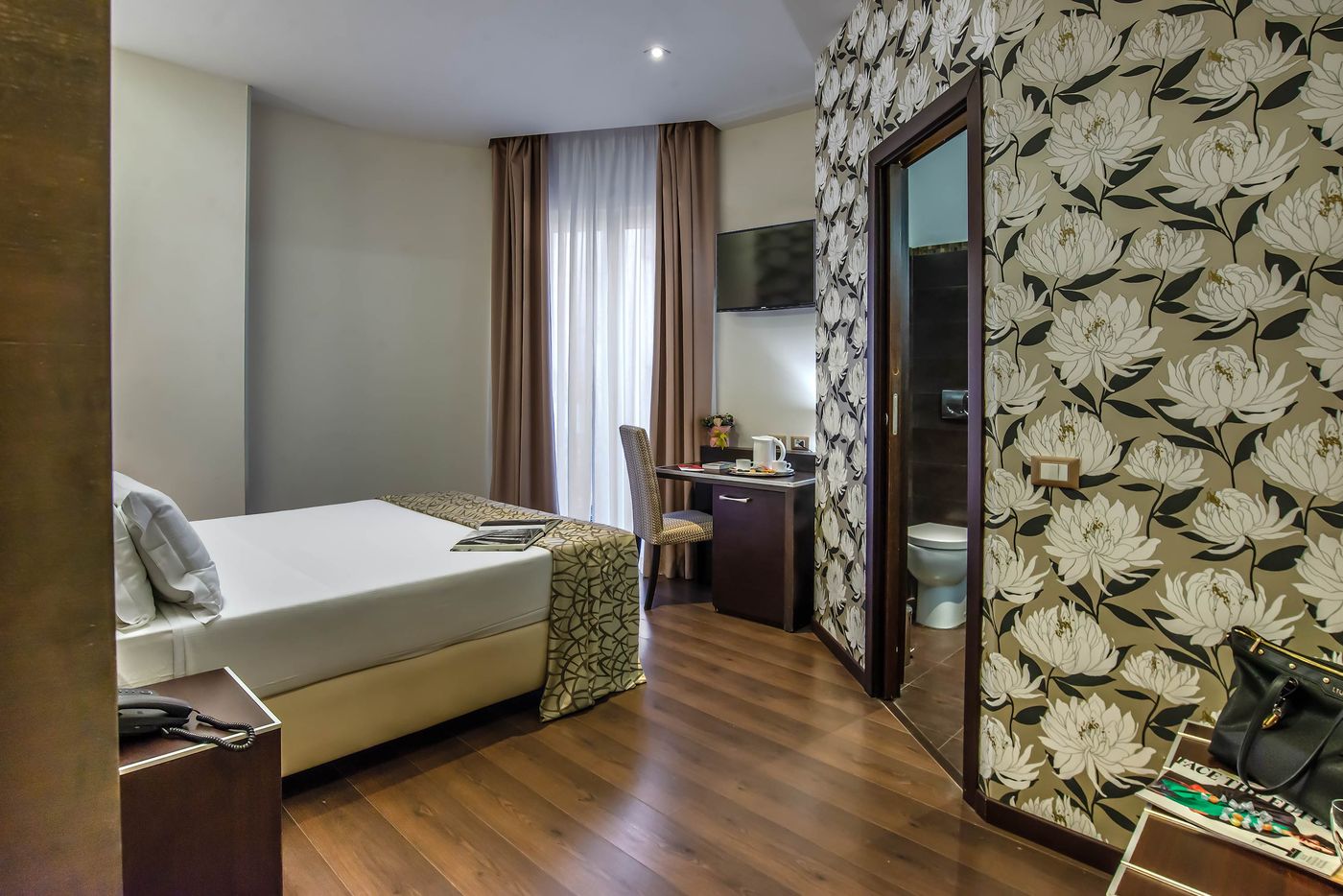 Catone-District-Hotel-Room-15