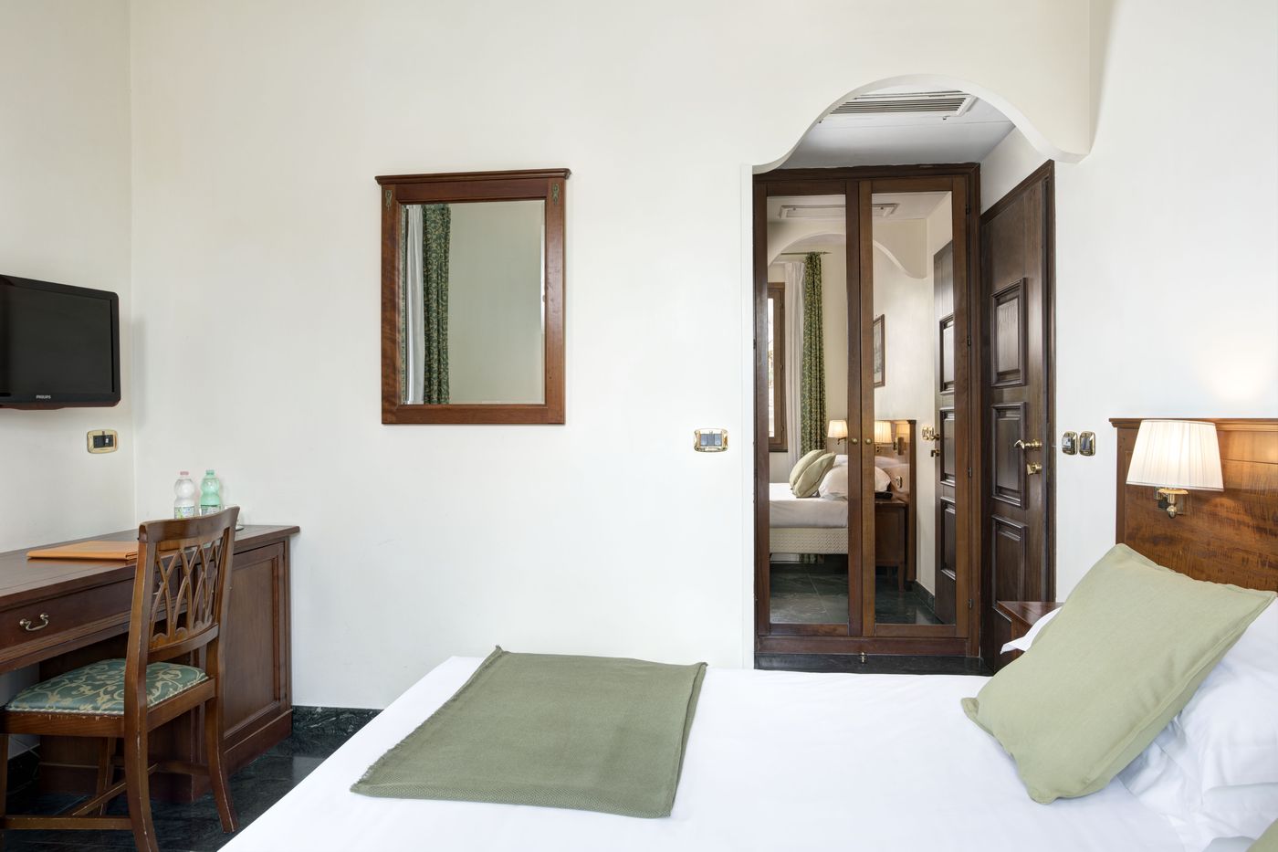 Grand-Hotel-del-Gianicolo-Room-7