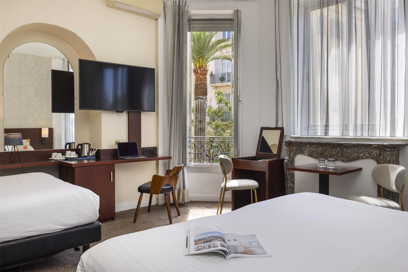 Best-Western-Plus-Hotel-Brice-Garden-Room-44