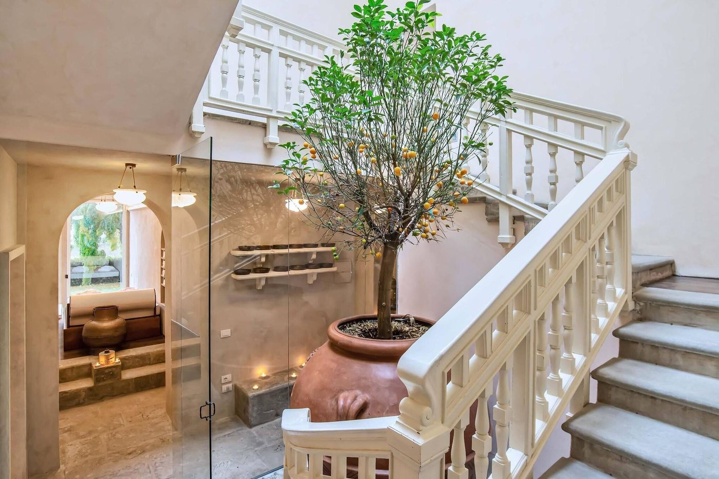 Villa-Cassia-Di-Baccano-Sports-and-Entertainment-1