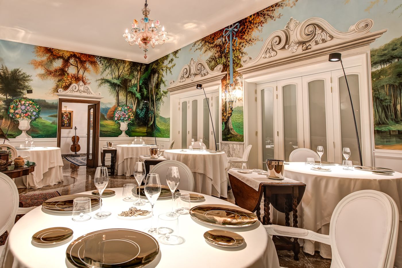 Majestic-Palace-Restaurant-50