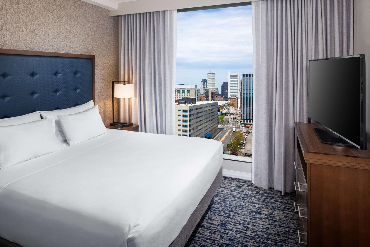 Homewood-Suites-Boston-Seaport-Room-19