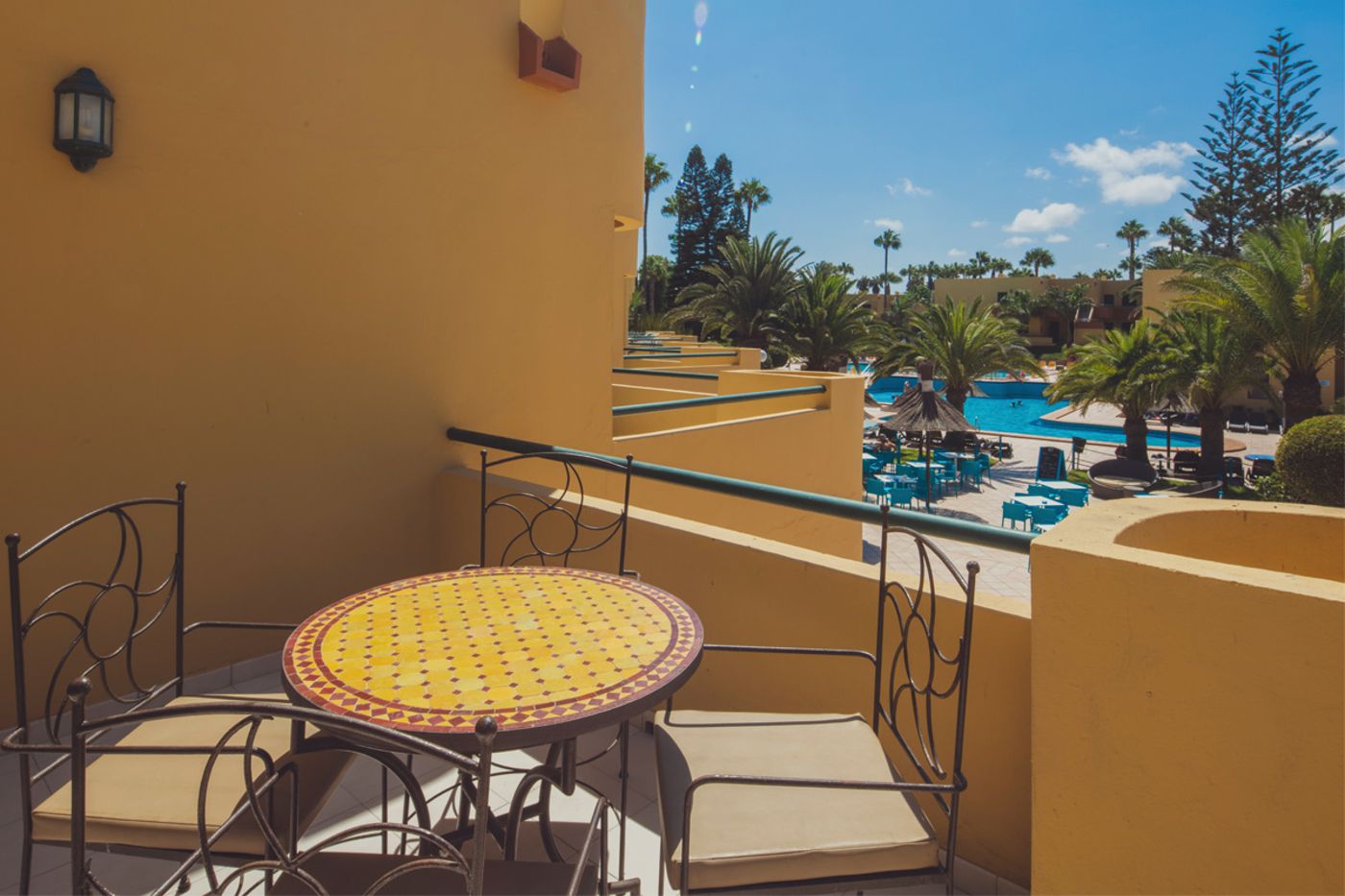 Atlantic-Garden-Beach-Mate-Room-11