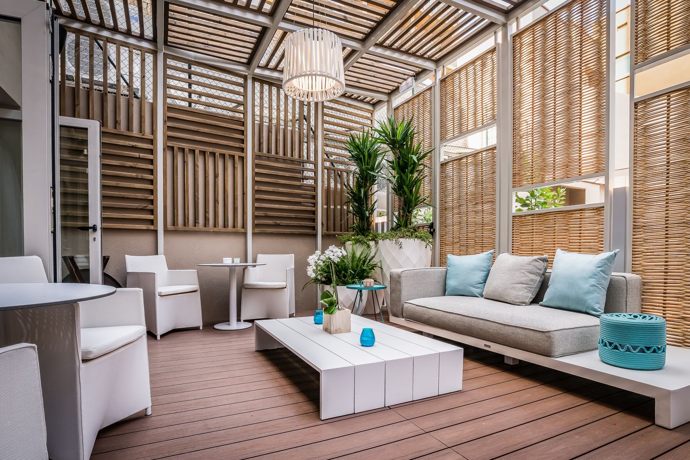 Pirineos-Pelegri-Terrace-34