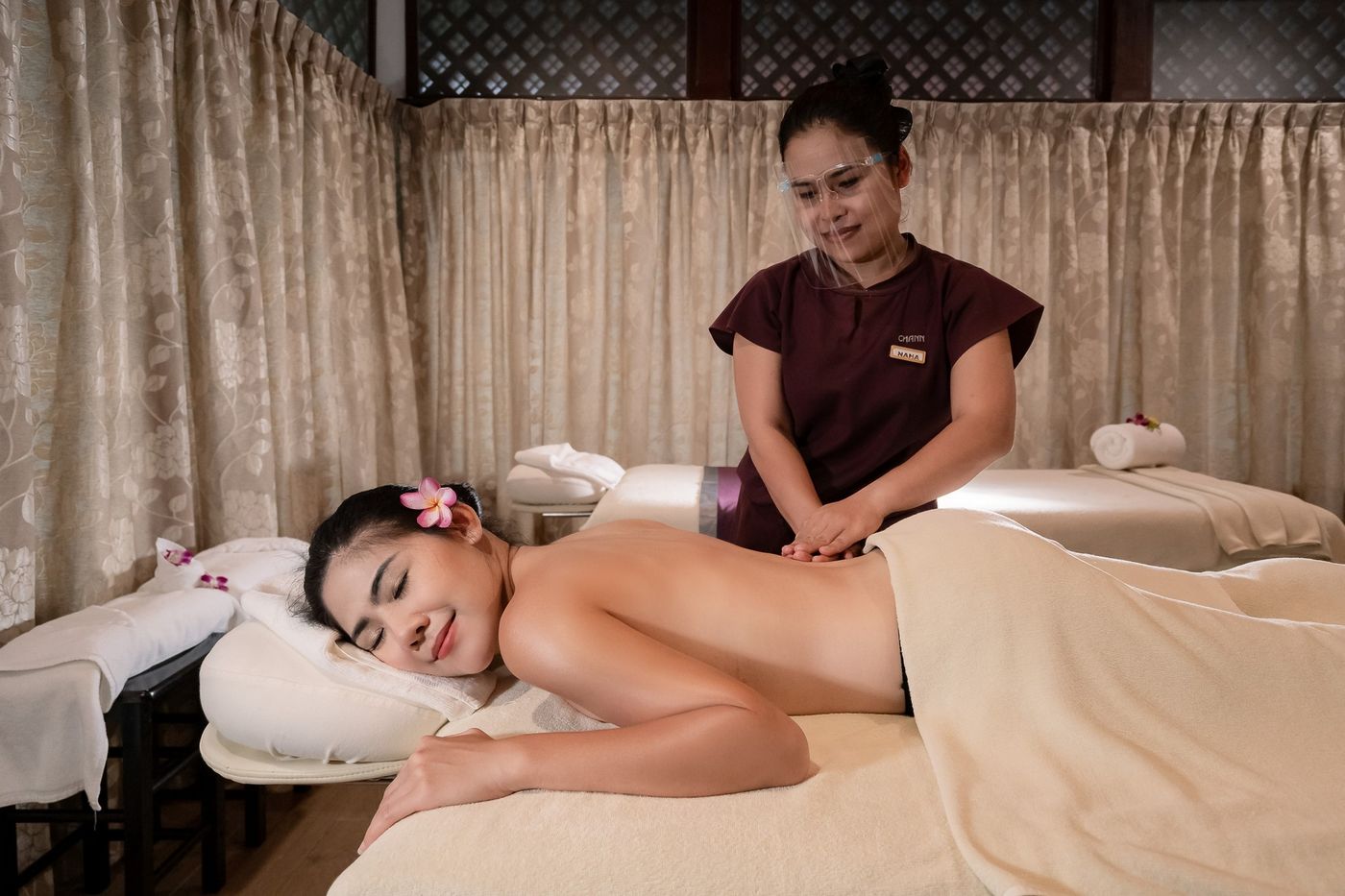 Thavorn-Beach-Village---Spa-Sports-and-Entertainment-89