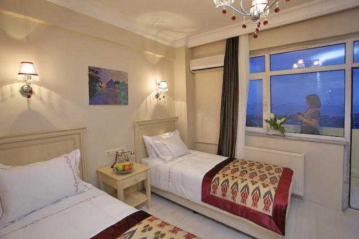 Divas-Boutique-Room-10