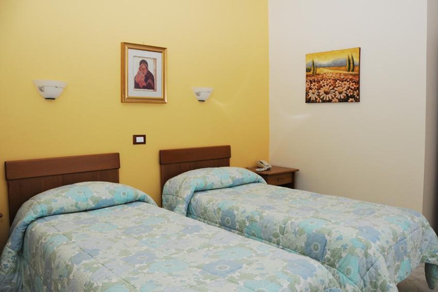 Hotel-Casa-Tra-Noi-Room-16