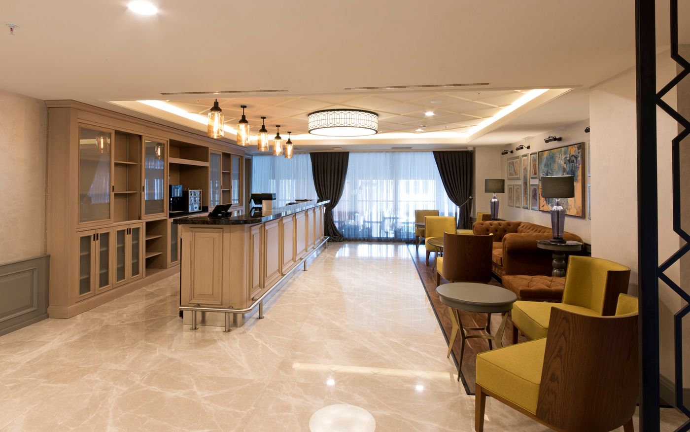 Millennium-Istanbul-Golden-Horn-Bar-2