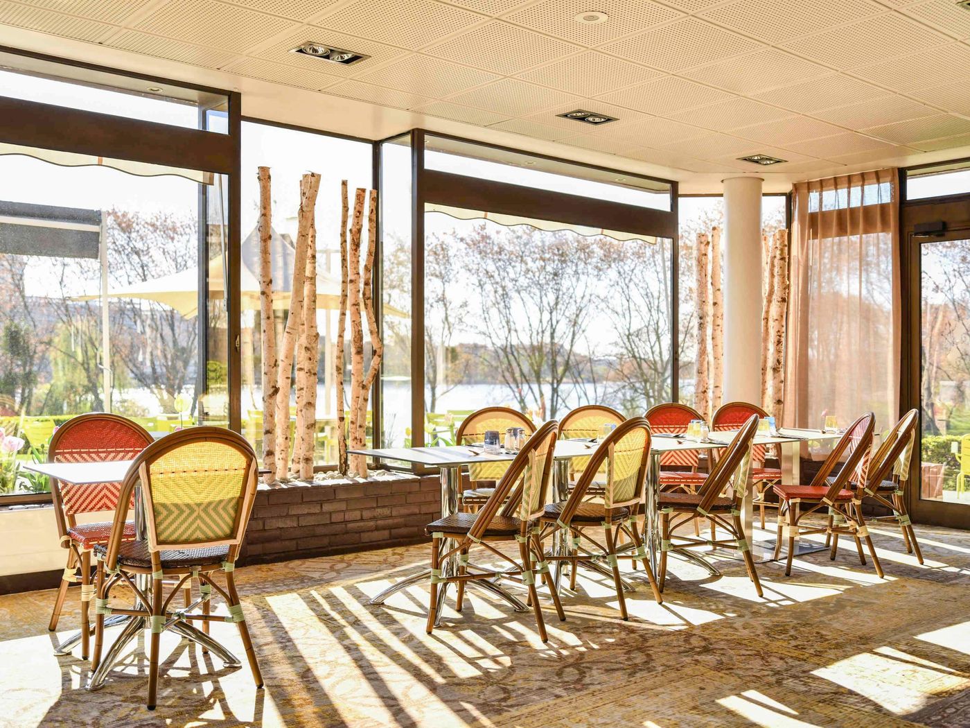 Novotel-Paris-Creteil-Le-Lac-Restaurant-25