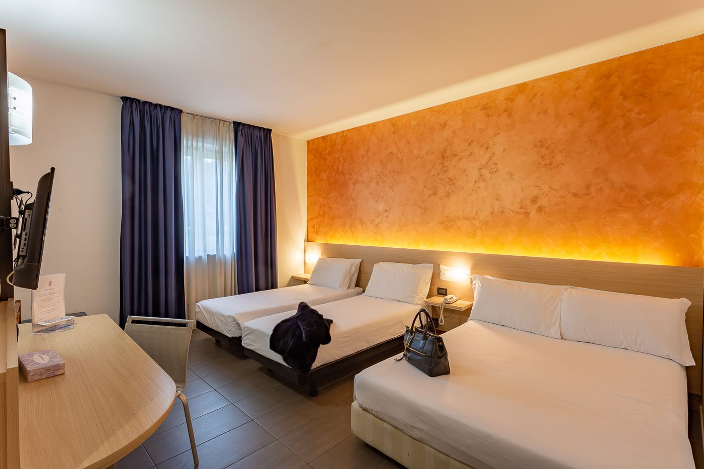 Ambra-Italy-Quarto d'Altino-Room-10