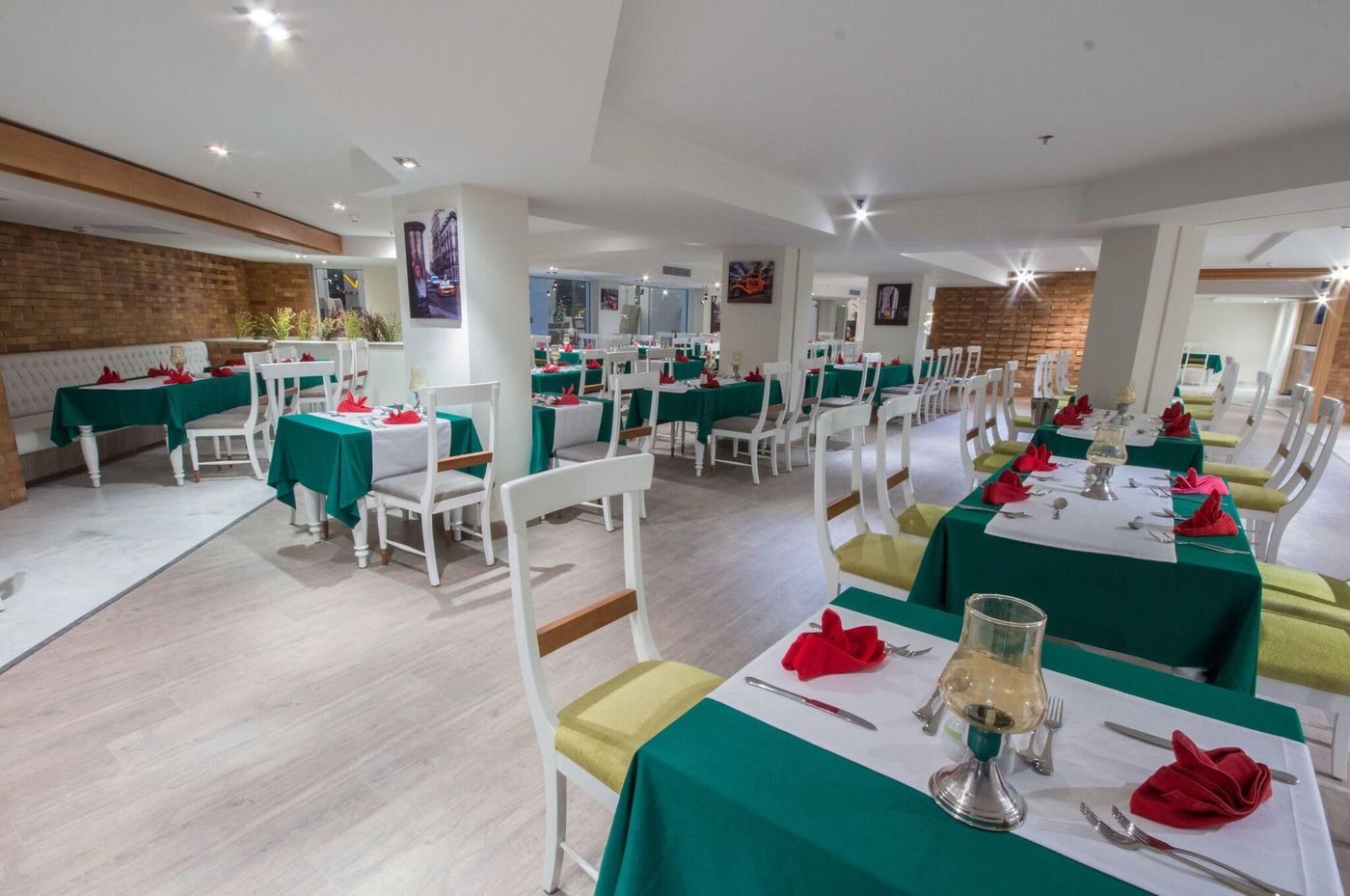 Sharming-Inn-Restaurant-38