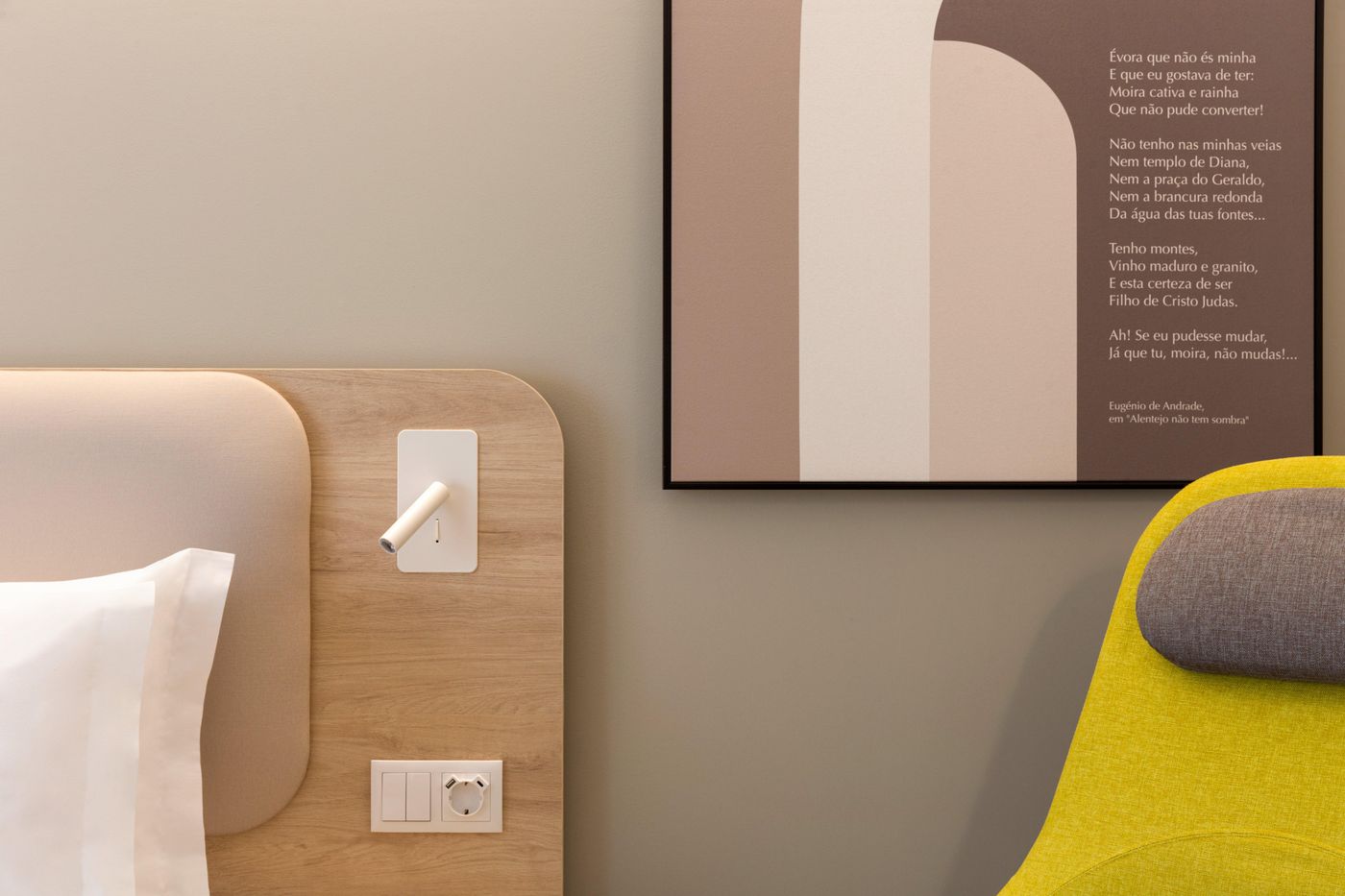 Holiday-Inn-Express-Evora-Room-16