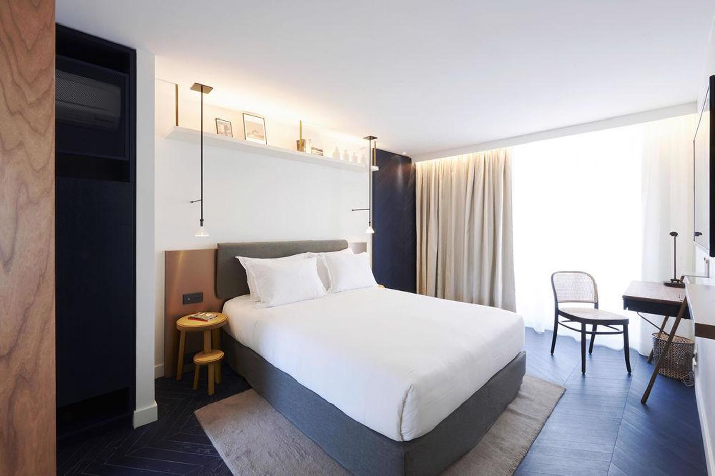 Amastan-Paris-Room-8
