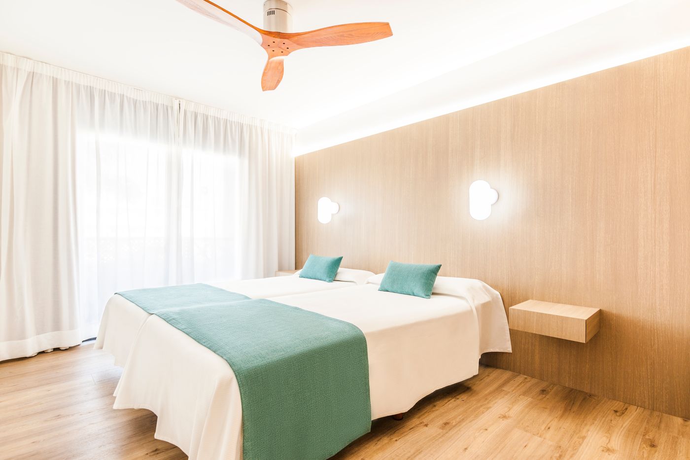 Parque-la-Paz-Room-39