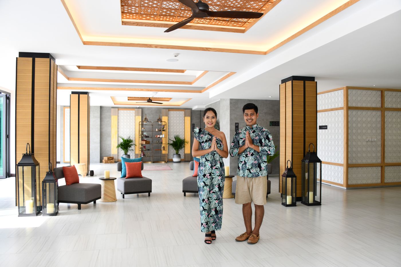 SKYVIEW-Resort-Phuket-Patong-Beach-Lobby-18