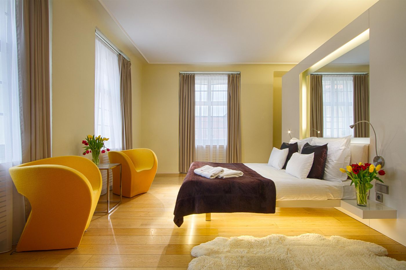 Three-Storks-Hotel-Room-13