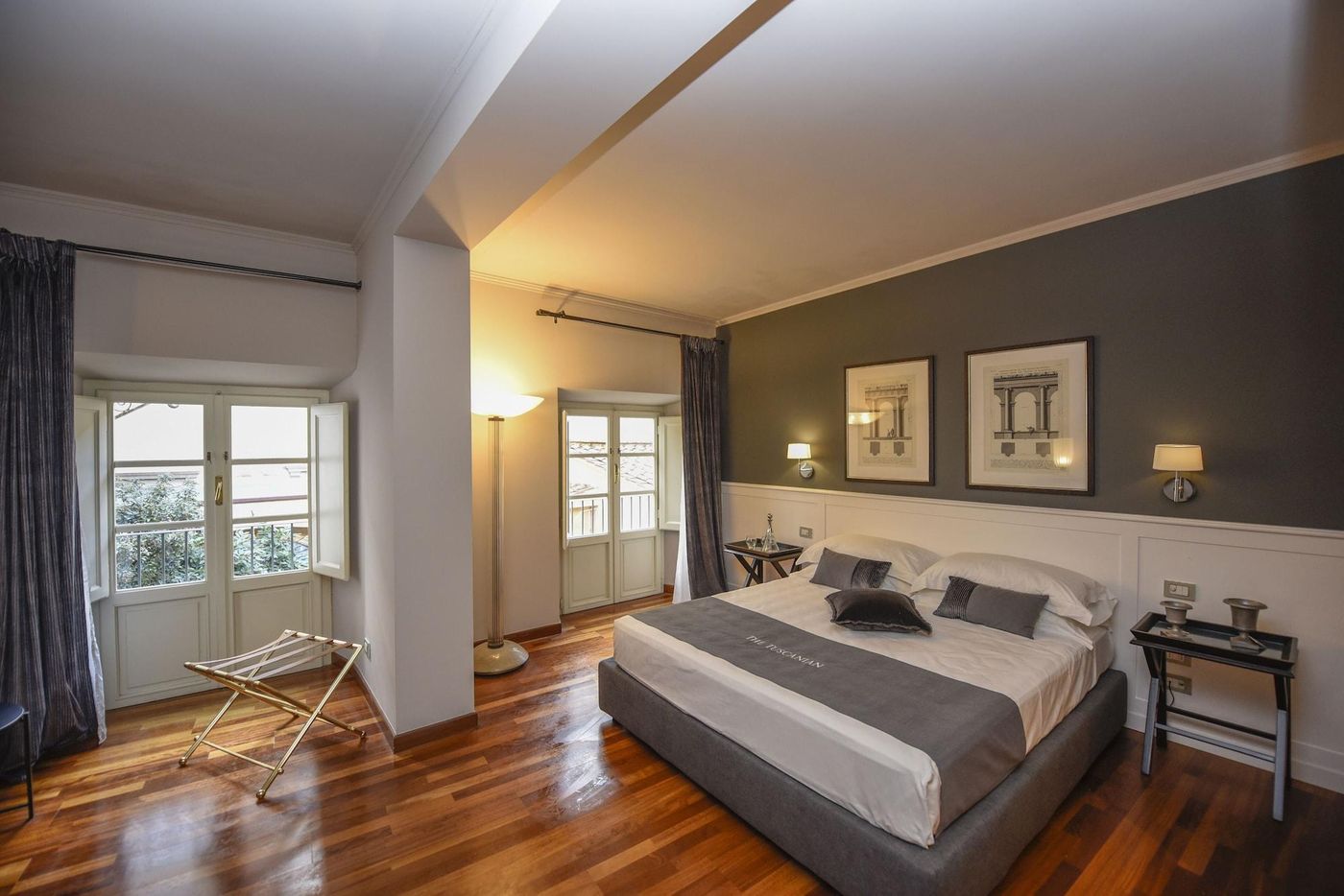 The-Tuscanian-Hotel-Room-3