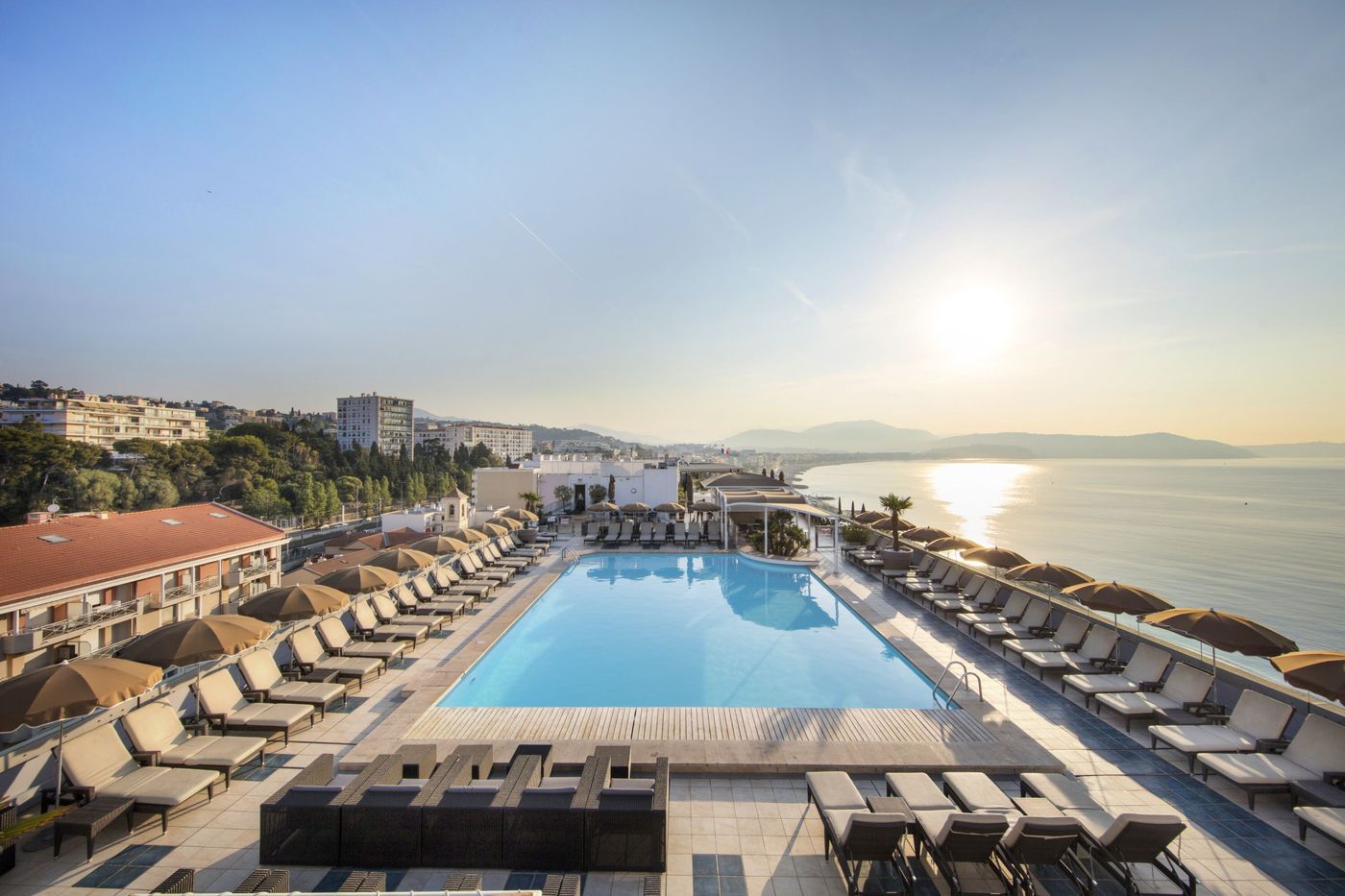 Radisson-Blu-Hotel-Nice-Pool-21