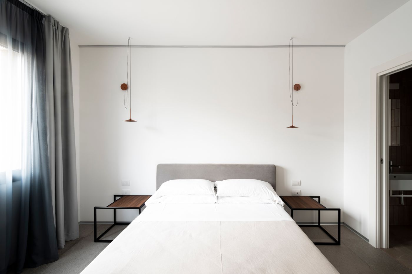 Alkamuri-Posh-Hotel---Spa-Room-22