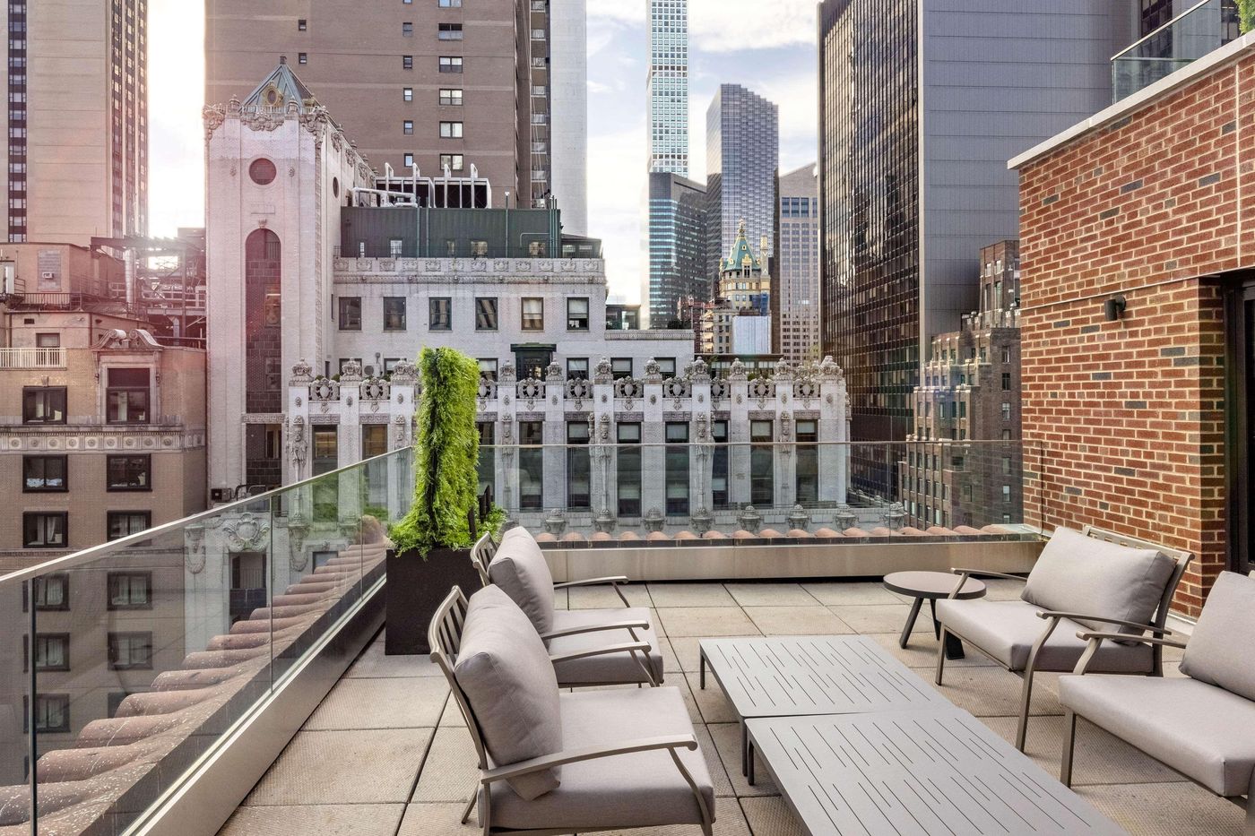 Hilton-Club-The-Quin-New-York-Terrace-55