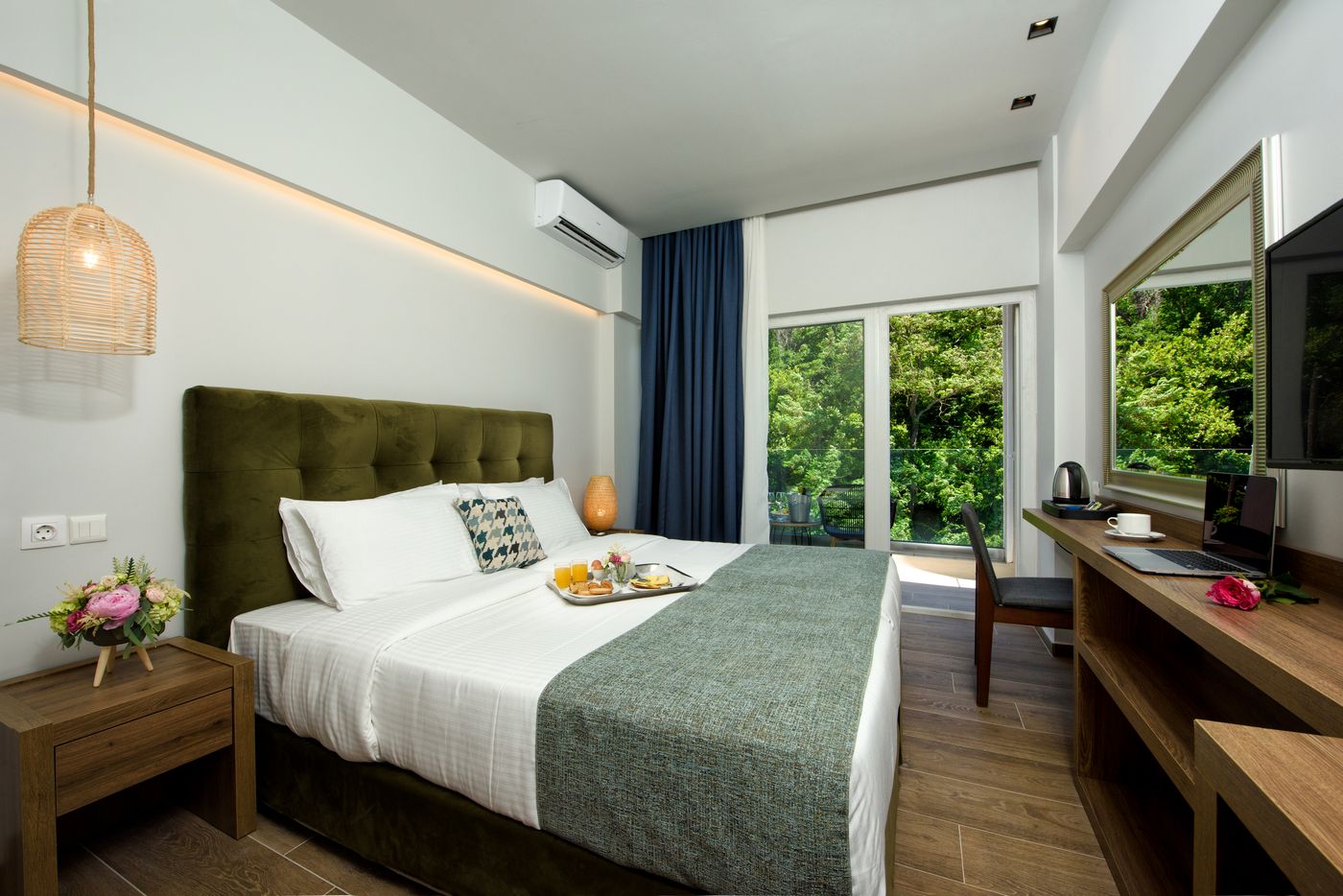 The Royal Grand Hotel