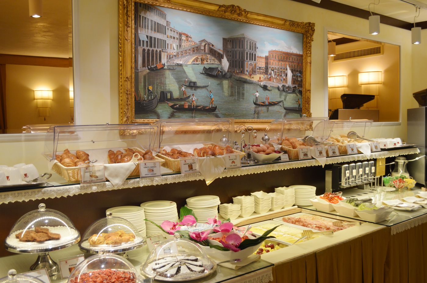 Ai-Mori-d-Oriente-Restaurant-40