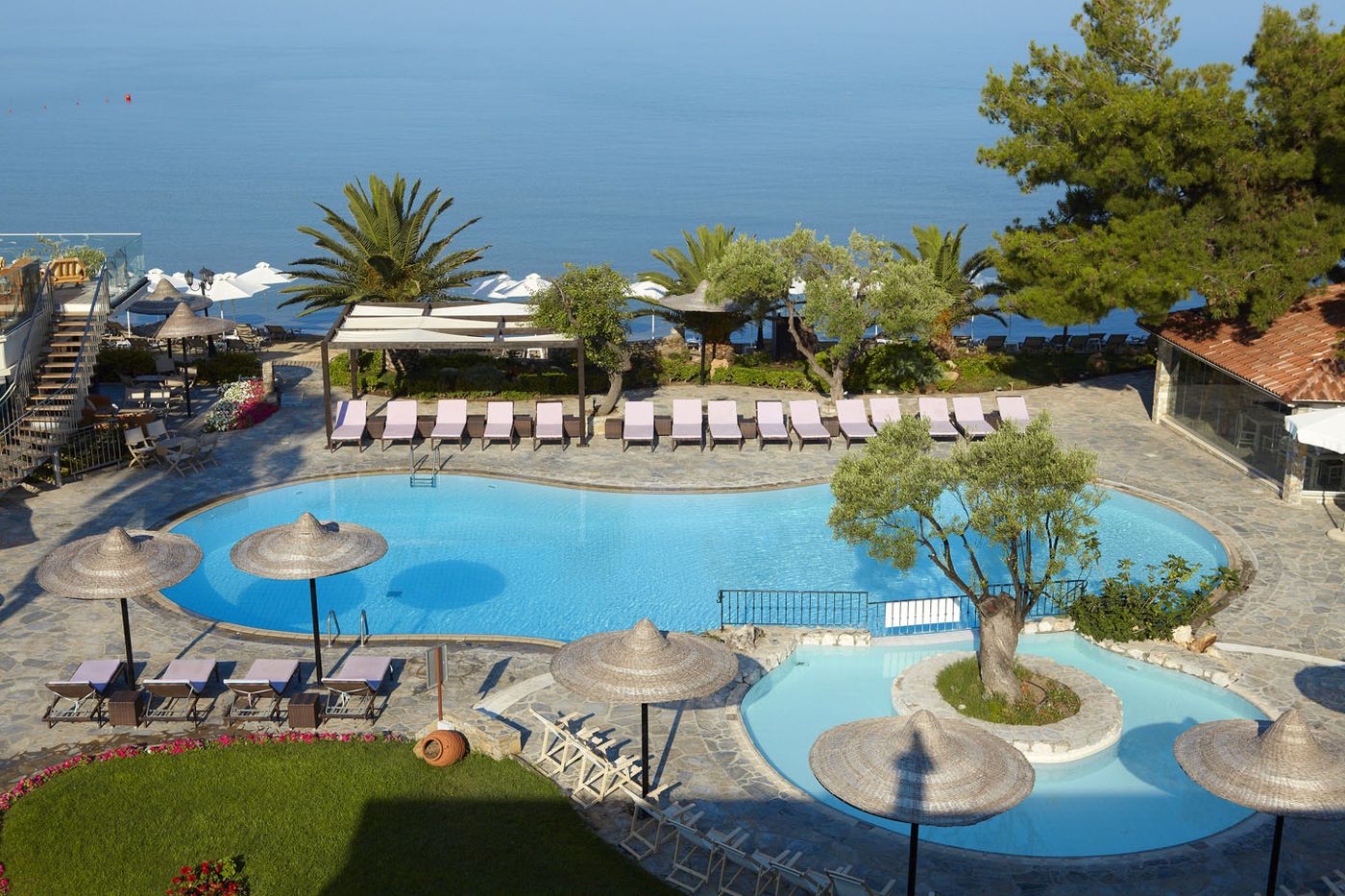 Anthemus-Sea-Beach-Hotel---Spa-Pool-3