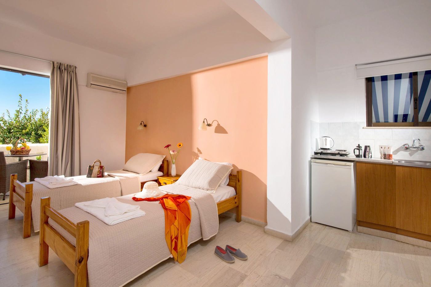 Marianthi Apartments