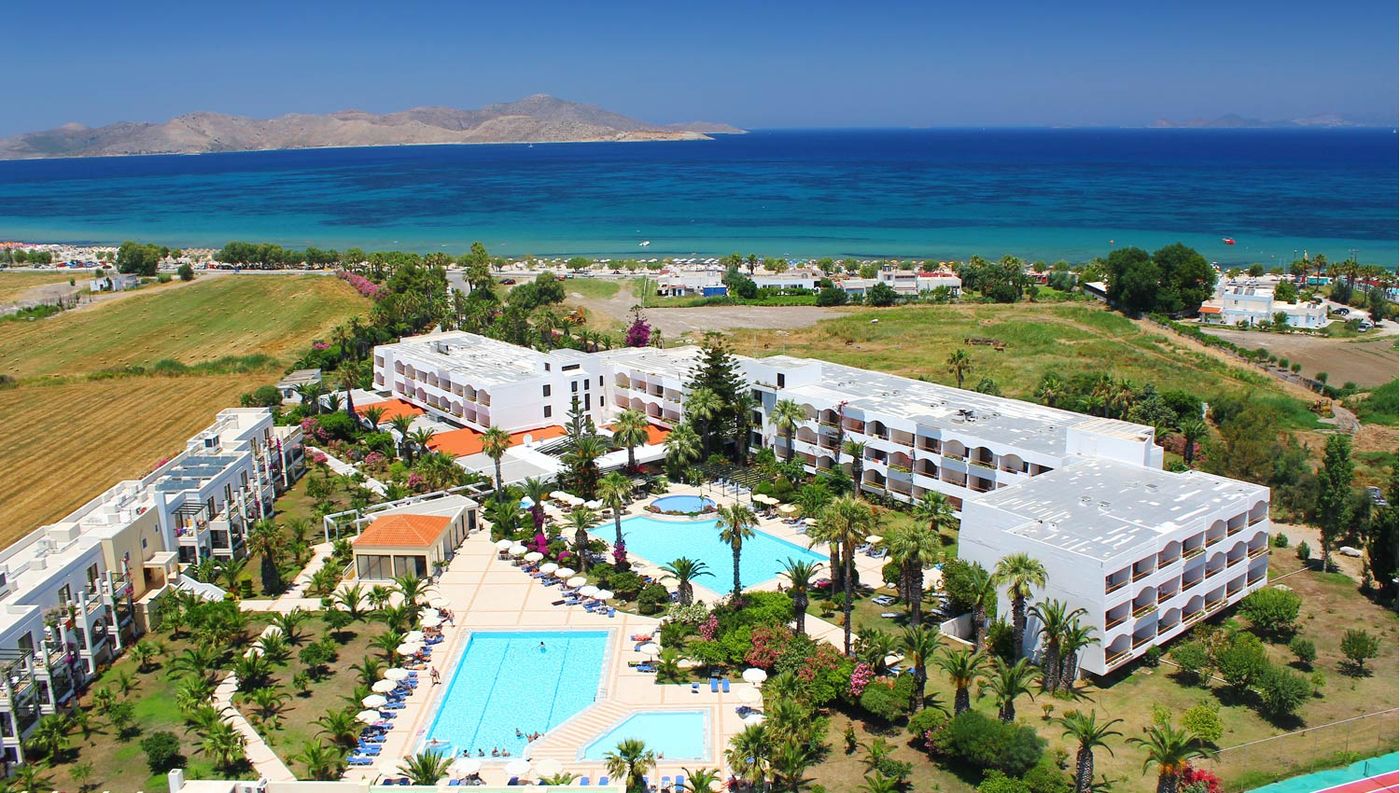 Tigaki Beach Hotel