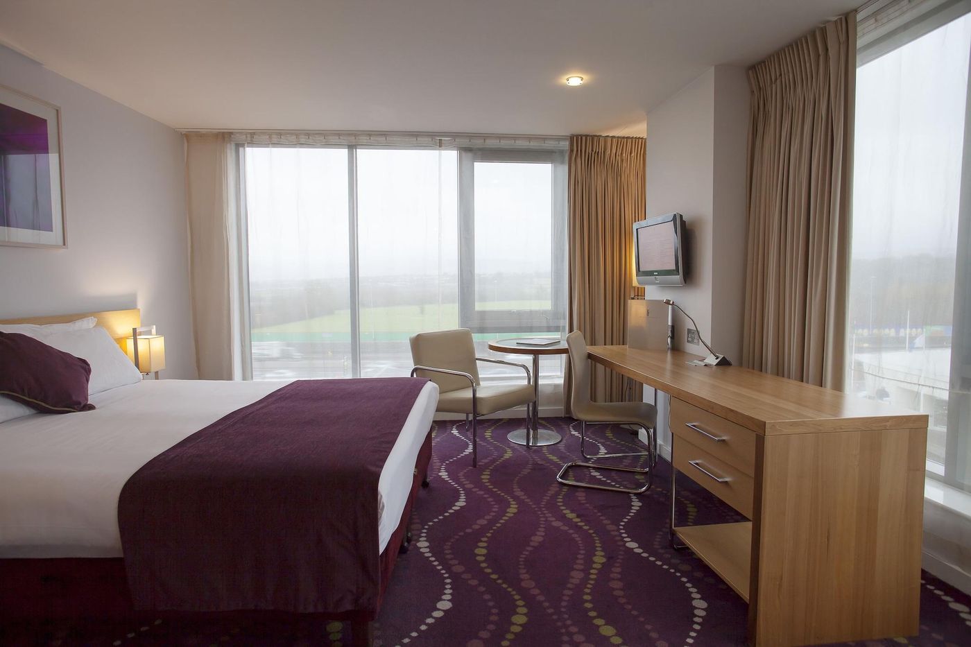 Louis-Fitzgerald-Hotel-Room-10