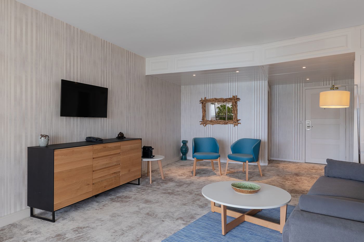 Holiday-Inn-Resort-Nice-Port-St--Laurent-Room-36