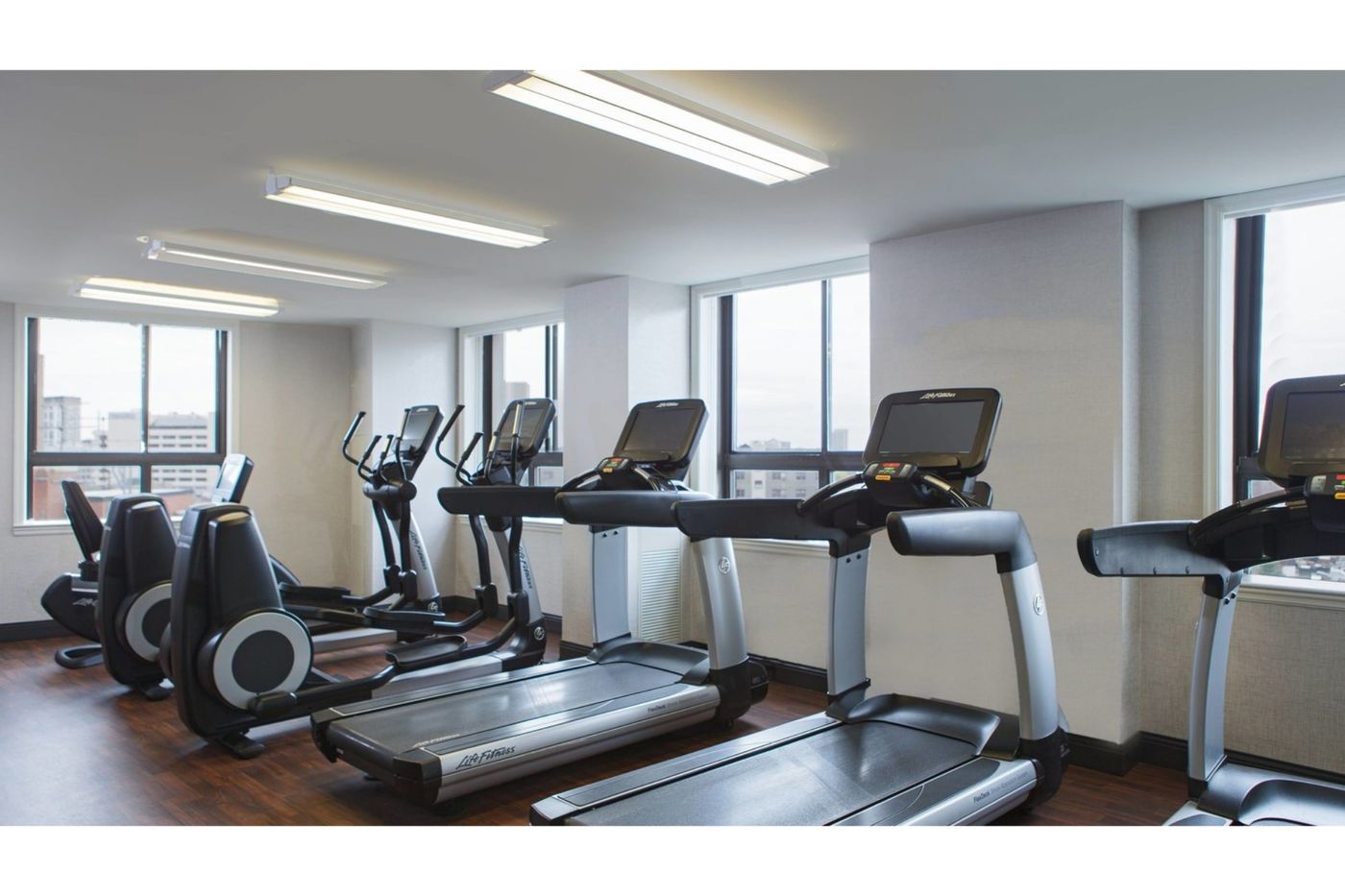 Courtyard-Boston-Downtown-Sports-and-Entertainment-58