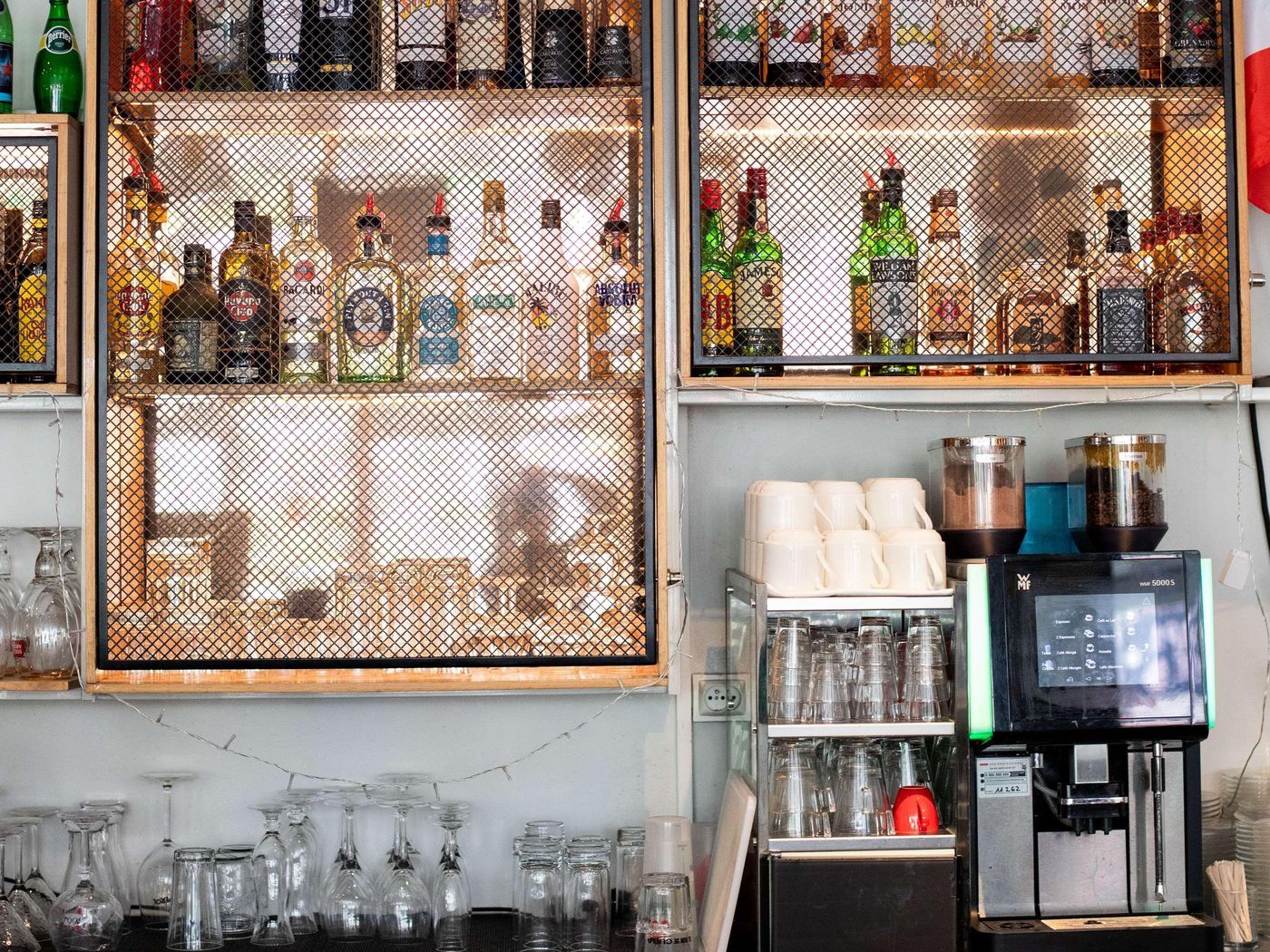 ibis-Styles-Paris-Bercy-Bar-59