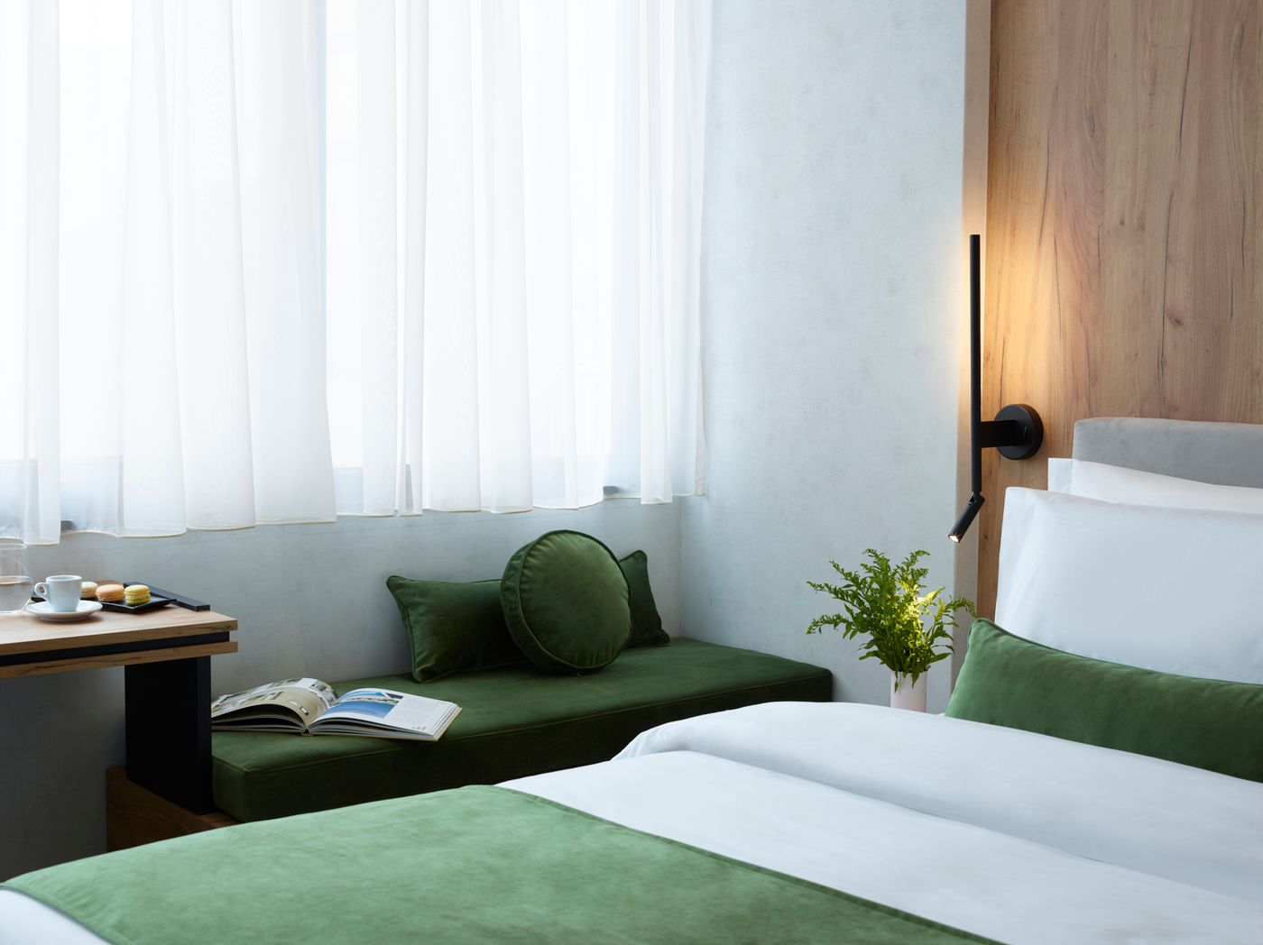 The-Port-Square-Hotel-Room-43