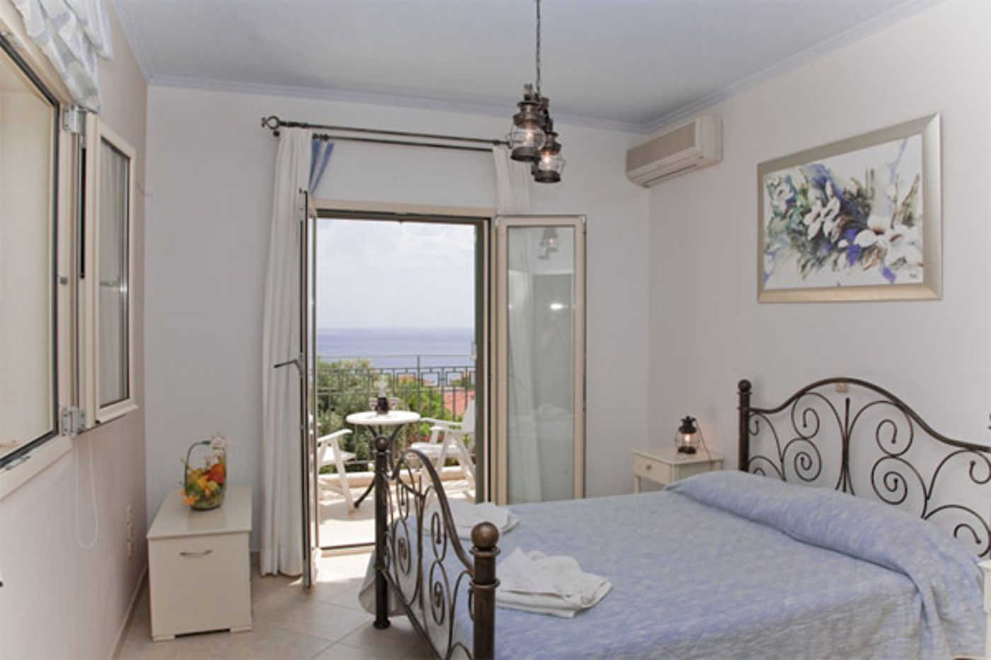 Liocharis Apartments