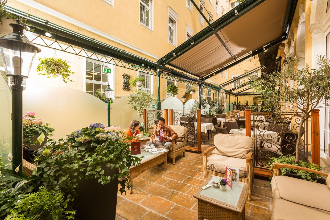 Stefanie - Austria - Vienna - Restaurant - 14