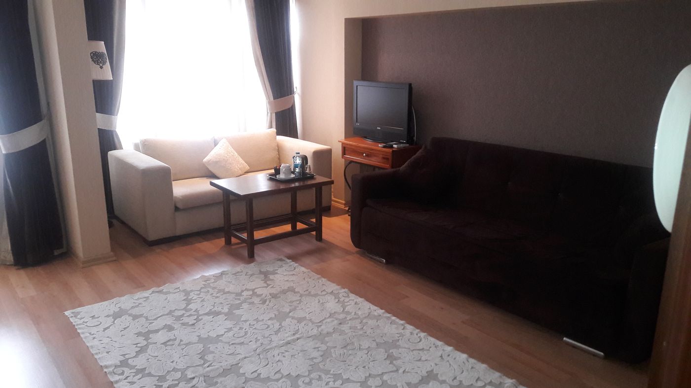 Armagrandi-Spina-Room-32